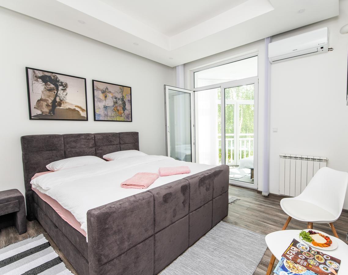 Modern Apartment In The Heart Of The City Center! Sarajevo Eksteriør bilde